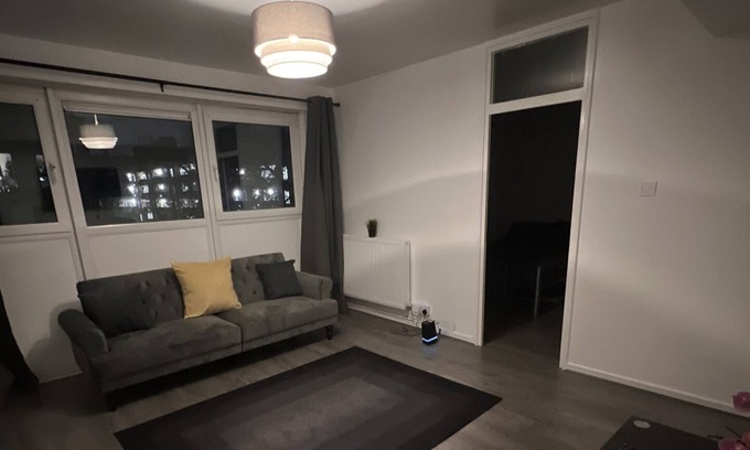 Kentish Town Apartment | Camden Road Apartment