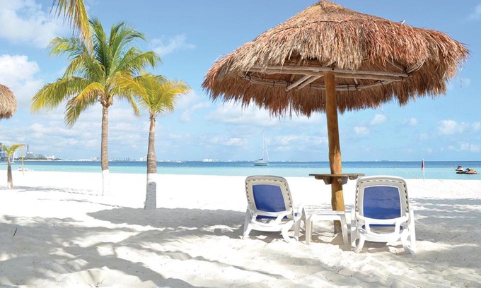 Punta Cancun Apartment | Cancun Beachfront Condo