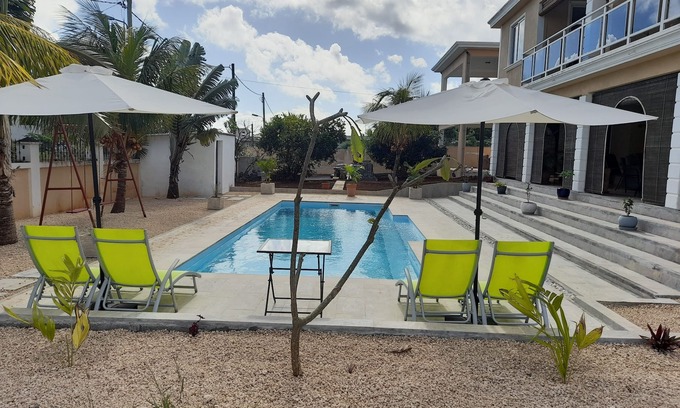 Trou aux Biches Apartment | CANNELLE 2-BEDROOM APARTMENT + ¨PISCINE