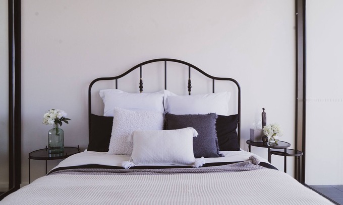 City West Apartment | Capitol Luxe on London Circuit