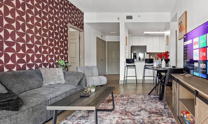 Charlotte Center City Apartment | Carolina Cove | Free Parking, Spacious, City Views