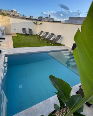 Uggiano la Chiesa Bed & Breakfast | Carpentry