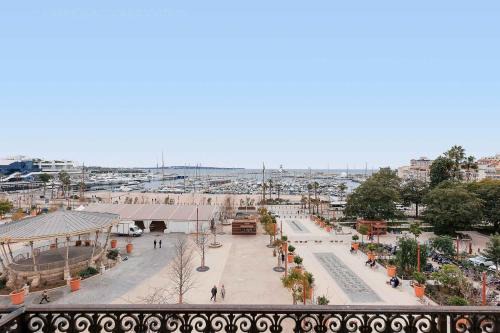 Cannes Old Town Apartment | Carrousel 4
