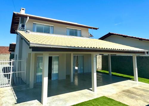 Ubatuba House | Casa à 200mts da Praia