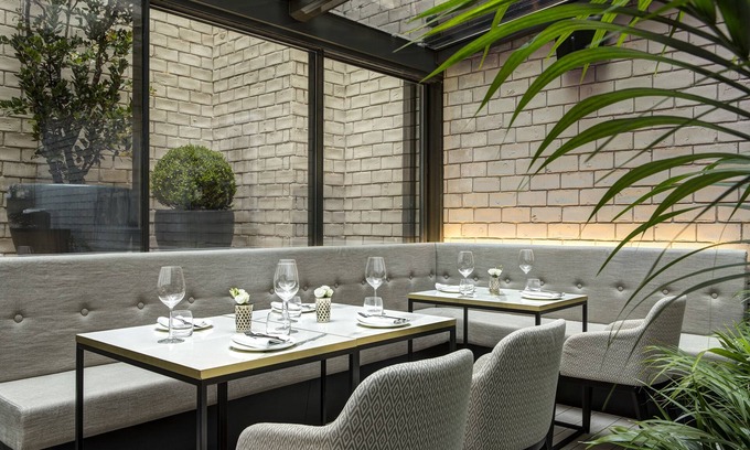 Almagro Hotel | Casa Almagro by The Pavilions Hotels & Resorts
