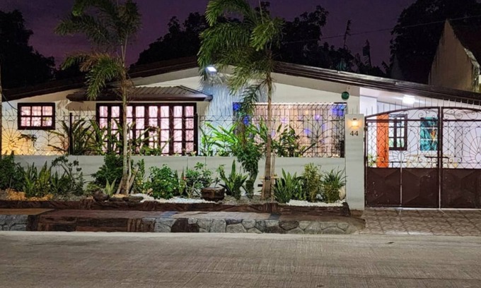 Taculing House | Casa Bella Bacolod. Escape to Comfort!