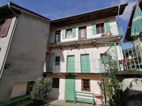 Brolo House | Casa d'arte in the mountains on Lake Orta - 16 per