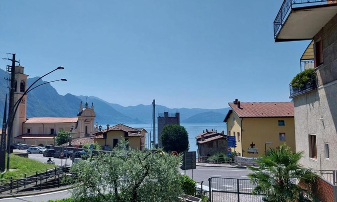 Riva di Solto Apartment | Casa Elly