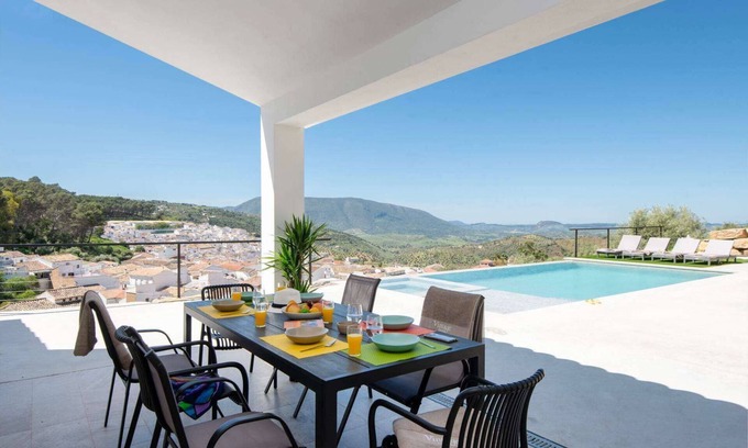 El Gastor Villa | Casa La Bodega - Three Bedroom Villa, Sleeps 6