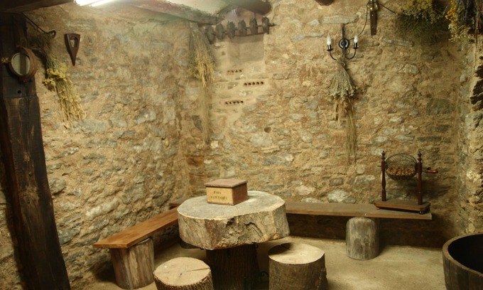 Arguedas House | Casa rural La Bardena Blanca II