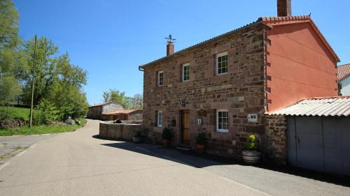 Salces House | Casa Rural LA COVA