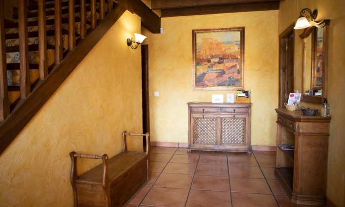 Gumiel de Hizan House | Casa Rural La Tina