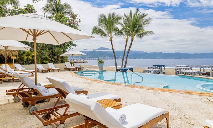 Marina Vallarta Resort | Casa Velas Adults Only All Inclusive