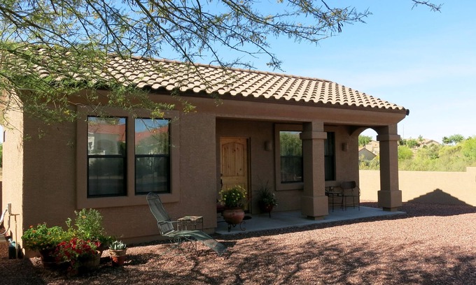 Saddle Ridge West House | Casita with Santa Fe Walls & Privacy Gates