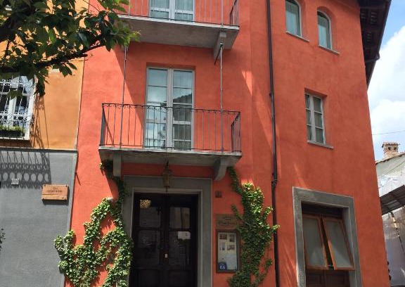 Neive Hotel | Castelbourg