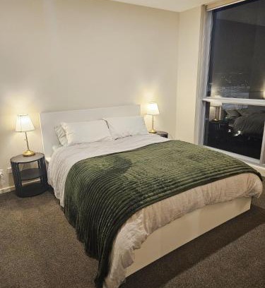 City West Apartment | Central Lakeview Apartments- free parking