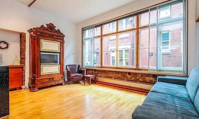 Holborn and Covent Garden Apartment | Central London Holborn studio loft