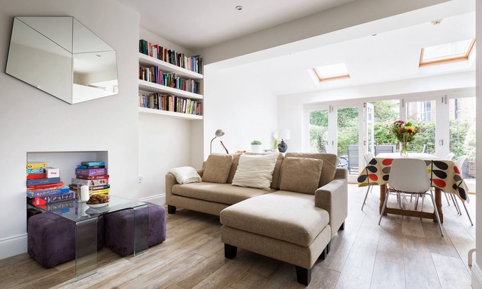 Shepherd's Bush House | Central, stylish London family townhouse with private terrace on quiet street