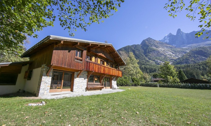 Les Tines Ski Chalet | Chalet du Golf 618, Chamonix, France