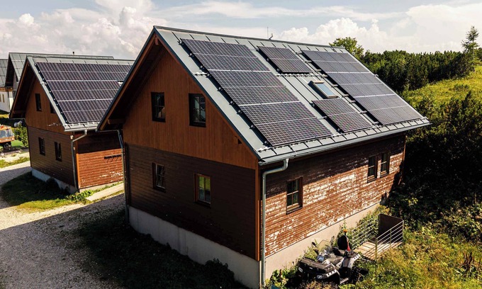 Ebensee House | Chalet Hölkogel | Sauna | Kitchen | Mountain