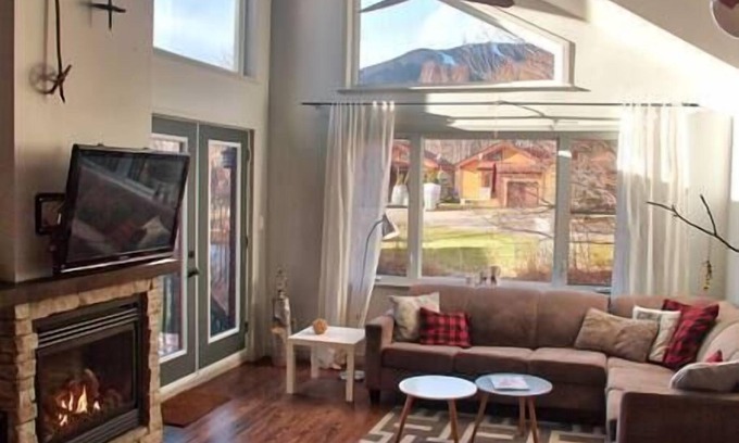 Beaupre House | Chalet Le Flocon au Mont-Sainte-Anne