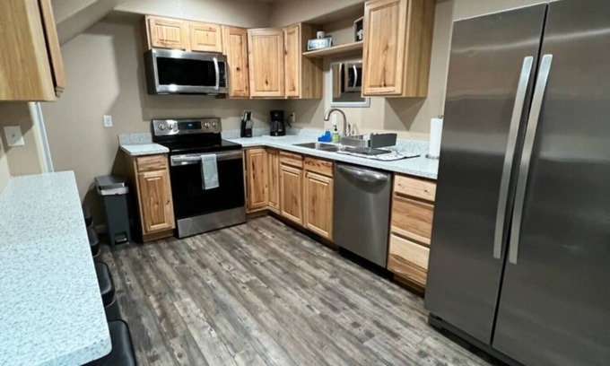 Wasilla Ski Chalet | Chalet style apartment Centrally Located in Wasilla