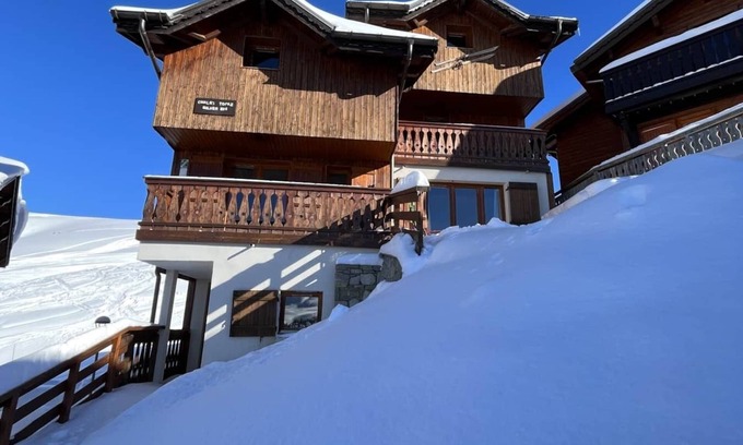 Plagne Soleil Ski Chalet | Chalet Topaz on the Slopes with Guaranteed Snow