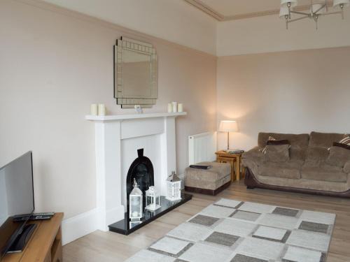 Ayr House | Charlotte Street