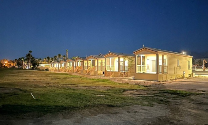 Terra Lago Cottage | Charming 2-bedroom cottage in cool Coachella with AC, fitness room