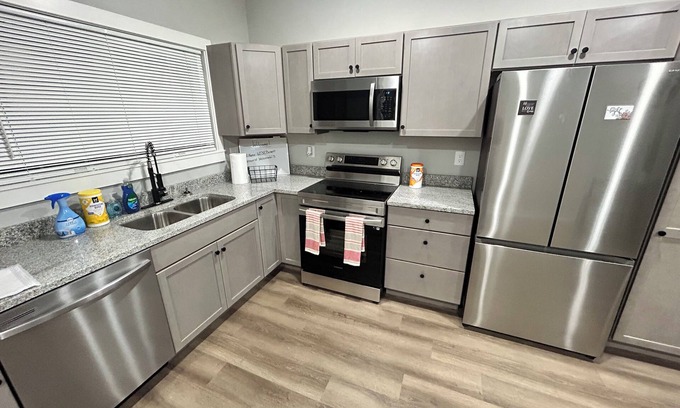 Old Louisville House | Charming BRAND NEW 3-bedroom Home Close to Downtown & UofL