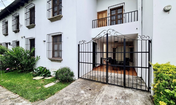 Antigua Guatemala House | Charming casita with pool, in quiet part of Antigua and walkable to everything!