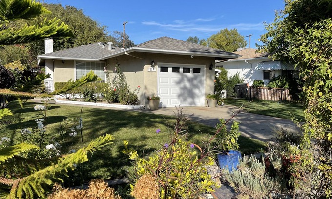 Roseville House | Charming Home