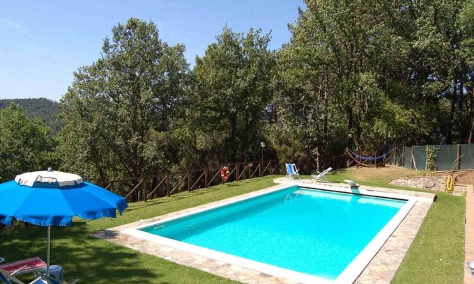 Vicopelago Cottage | Charming Lucca Retreat