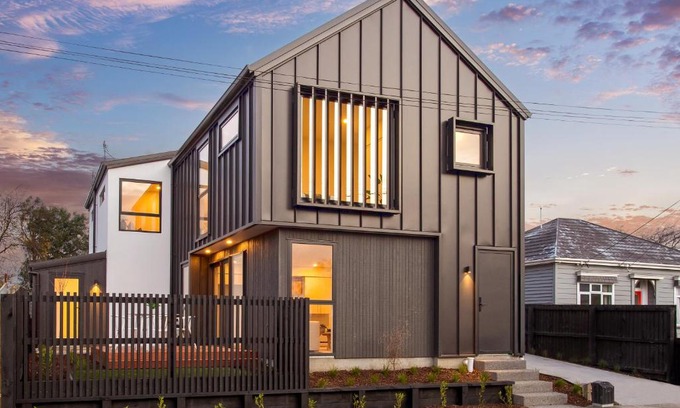 Addington House | Chatham Street - Christchurch Holiday Homes