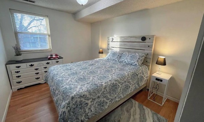 Village Seven House | Cheerful 2-bedroom home with free parking