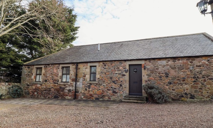 Akeld Cottage | CHERRYBURN COTTAGE, family friendly, with a garden in Wooler