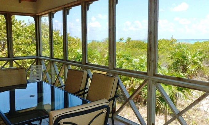 Whitby Cottage | Chill Out, Relax And Reconnect In A Sweet Cottage By The Beach
