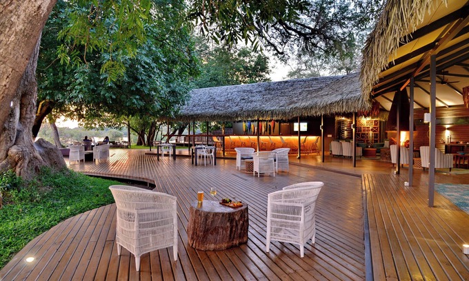 Victoria Falls Cabin | Chundu Island