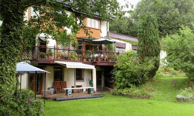 Margam House | Cilbrwyn Countryside Retreat