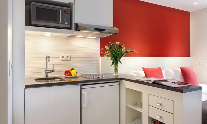 Montparnasse Apartment | Citadines Montparnasse Paris