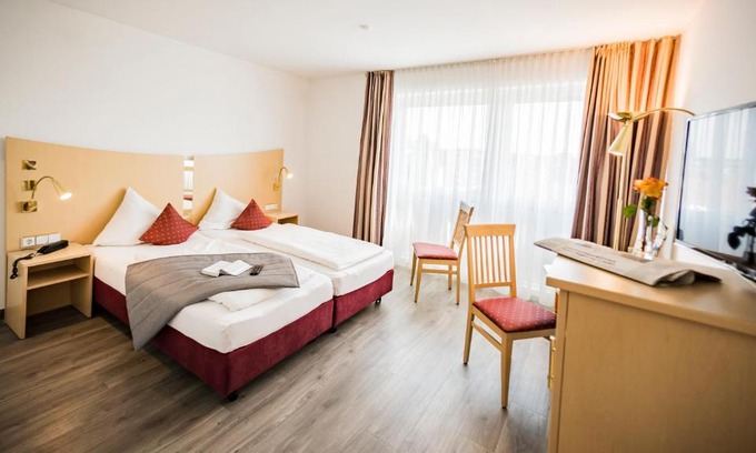 Neu-Ulm Hotel | City-Hotel garni