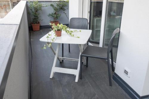 Martignano Apartment | Civetta BLU, Blue Owl Apartments