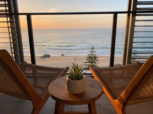 Newcastle Apartment | Coastal Luxe - Beachfront - Reduced until Feb 2026!