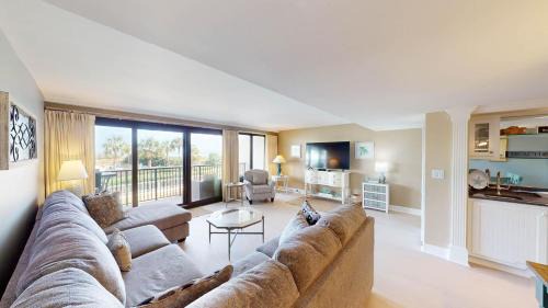 Litchfield by the Sea House | CoastalRetreat Beachfront 3BR Litchfield By theSea