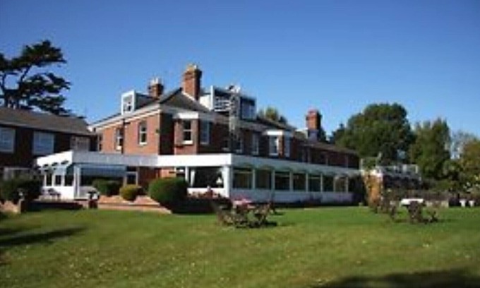 Clyst St Mary Cottage | Cob Barn: Holiday hire barn in Devonn