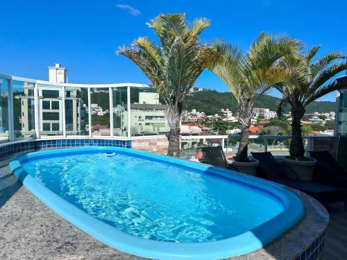 Bombas Apartment | Cobertura com piscina em Bombinhas SC