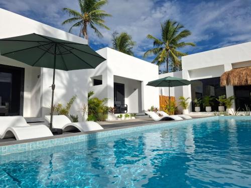 Basdiot Hotel | Coco del Rey
