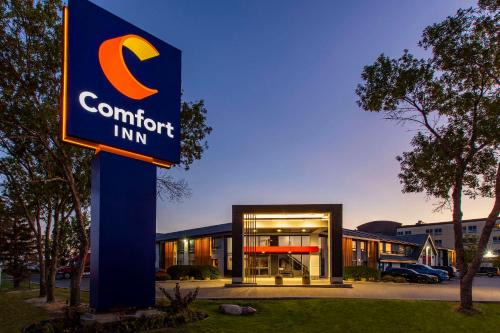 Brossard Hotel | Comfort Inn South
