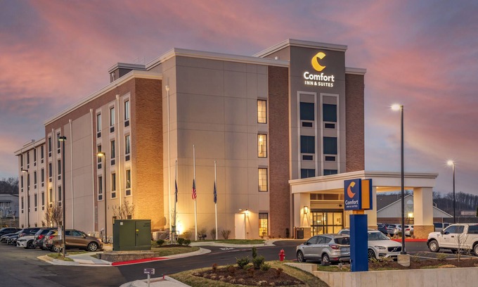 Harrisonburg Hotel | Comfort Inn & Suites Harrisonburg