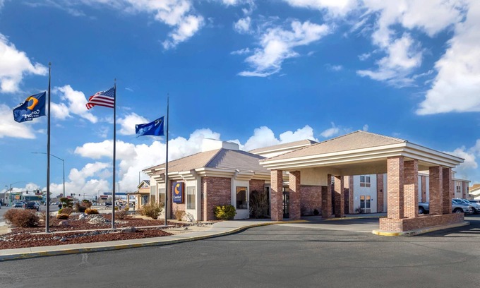 Fallon Hotel | Comfort Inn & Suites Near Fallon Naval Air Station